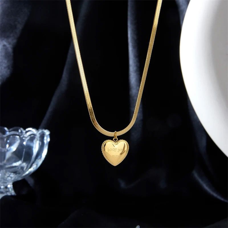 Stainless Steel Gold Color Heart Necklaces X 3797836 - Tuzzut.com Qatar Online Shopping
