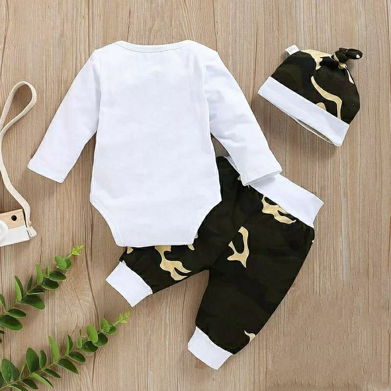 Stylish Letter Printed Camouflage Sweatshirt and Pant Set - Tuzzut.com Qatar Online Shopping
