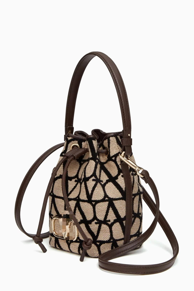 Luxury Mini Signature Bucket Bag V2359 - TUZZUT Qatar Online Shopping