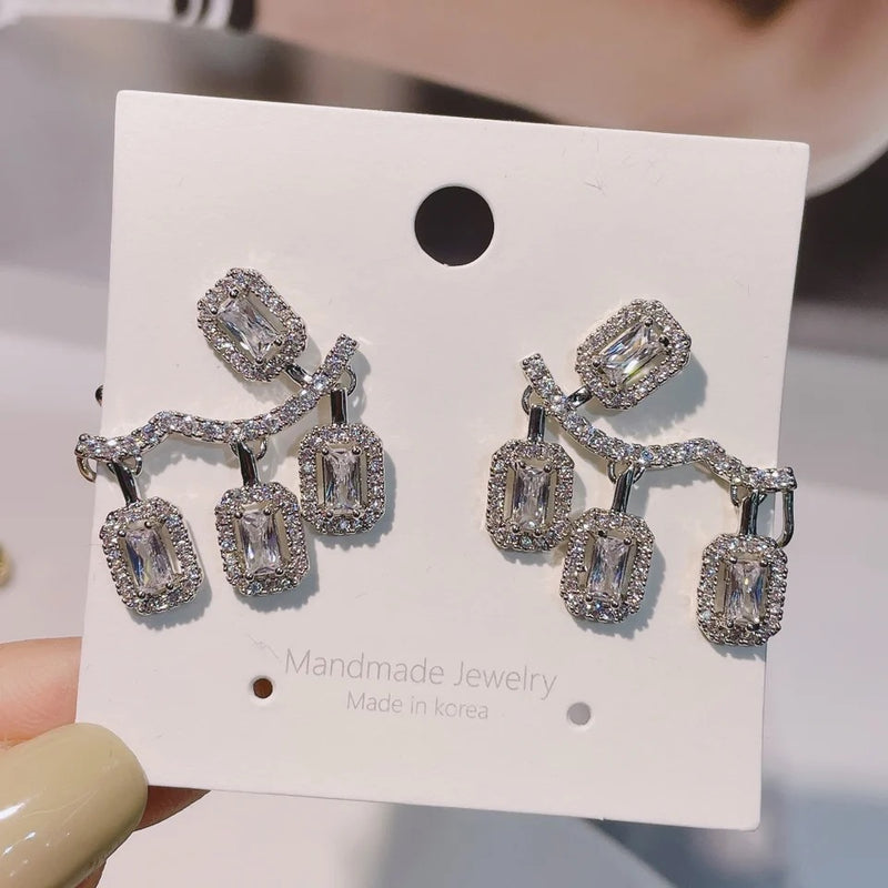 Fashion Gorgeous Geometric Cubic Zirconia Pave Women Stud Earrings S4322284 - TUZZUT Qatar Online Shopping