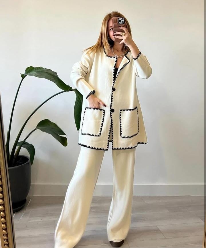 Women's Casual Loose-Fit 2-Piece Set B453992 Women's Casual Loose-Fit 2-Piece Set B453992