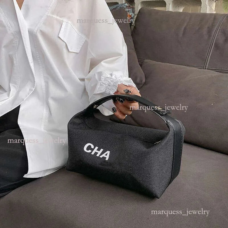 Designer Mini Nano Bag 509918 - TUZZUT Qatar Online Shopping