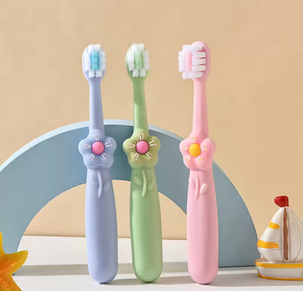 3pcs Soft-Bristle Toothbrush For Children 1581626 3pcs Soft-Bristle Toothbrush For Children 1581626