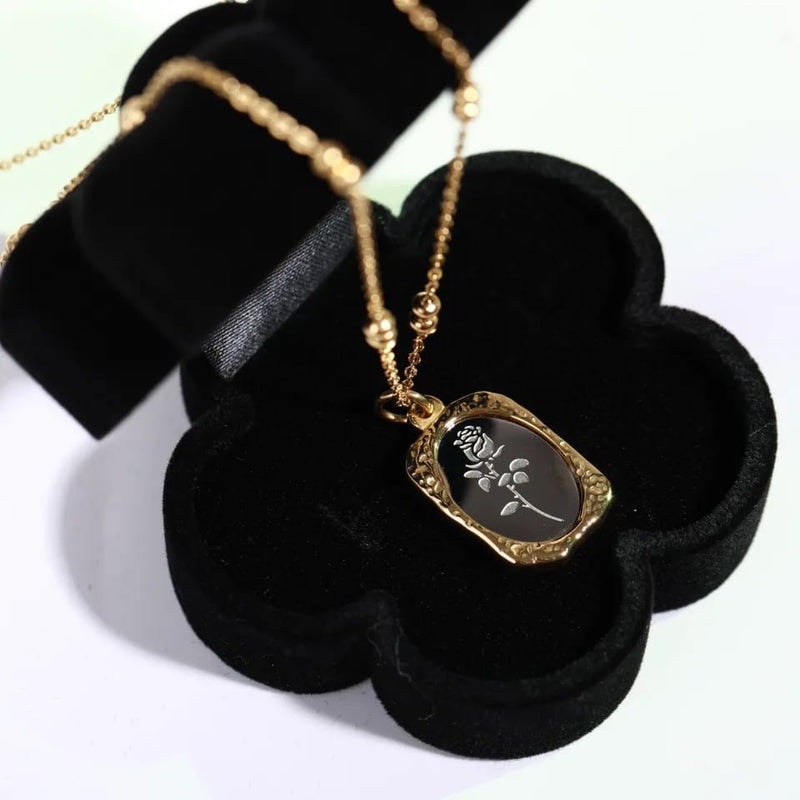 Women Necklace Tarnish Free Rose Flower Pendant Model-32 - Tuzzut.com Qatar Online Shopping