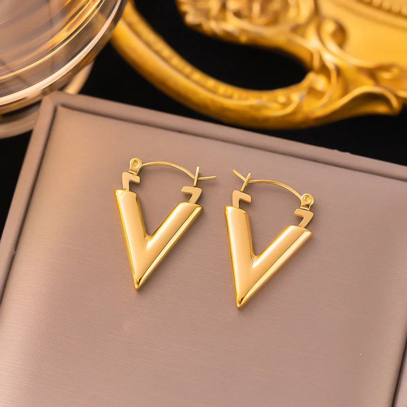 V Shape Plating Earrings S4931682