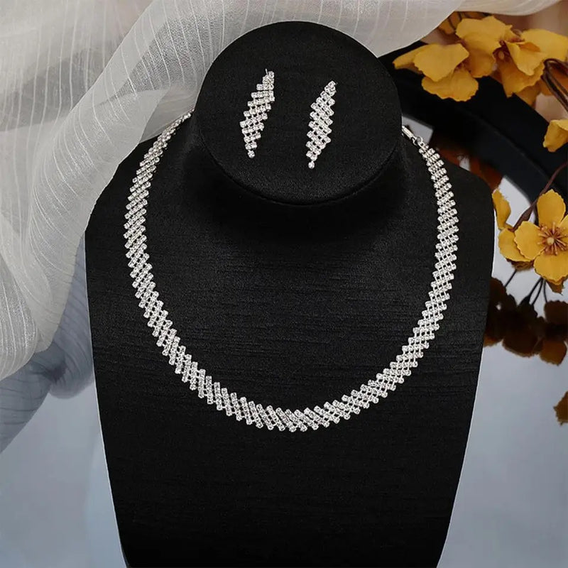 White Stone Necklace And earring set For Women - Tuzzut.com Qatar Online Shopping