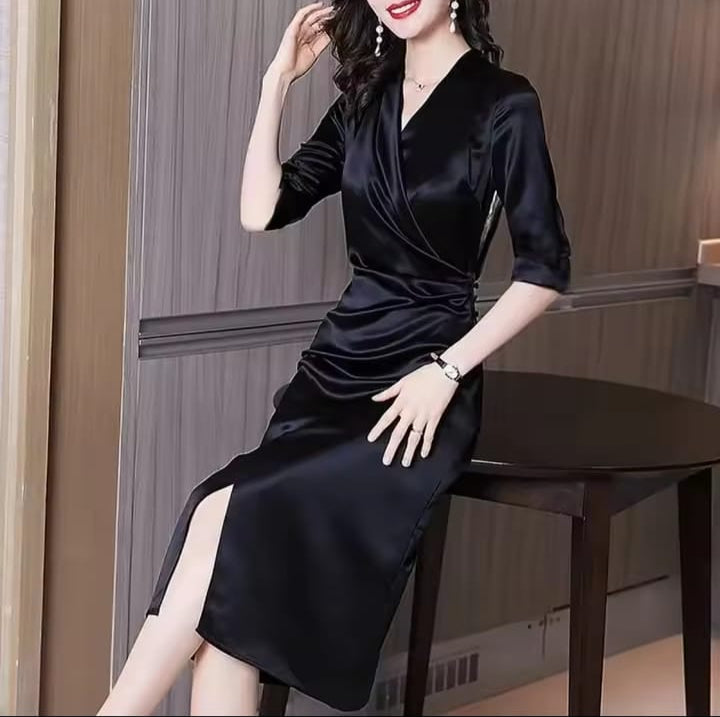 New Elegant French Style Lace Splicing Color Blocking V-Neck Bodycon Skirt Medium-Length Dress For Women S4962901 New Elegant French Style Lace Splicing Color Blocking V-Neck Bodycon Skirt Medium-Length Dress For Women S4962901