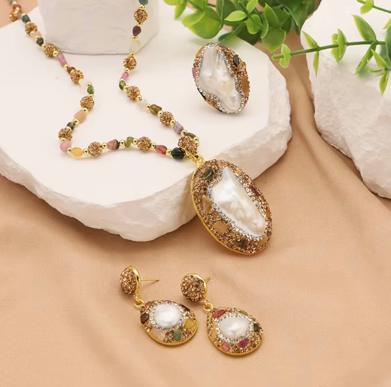 Baroque pearl tourmaline set 7003885 Baroque pearl tourmaline set 7003885