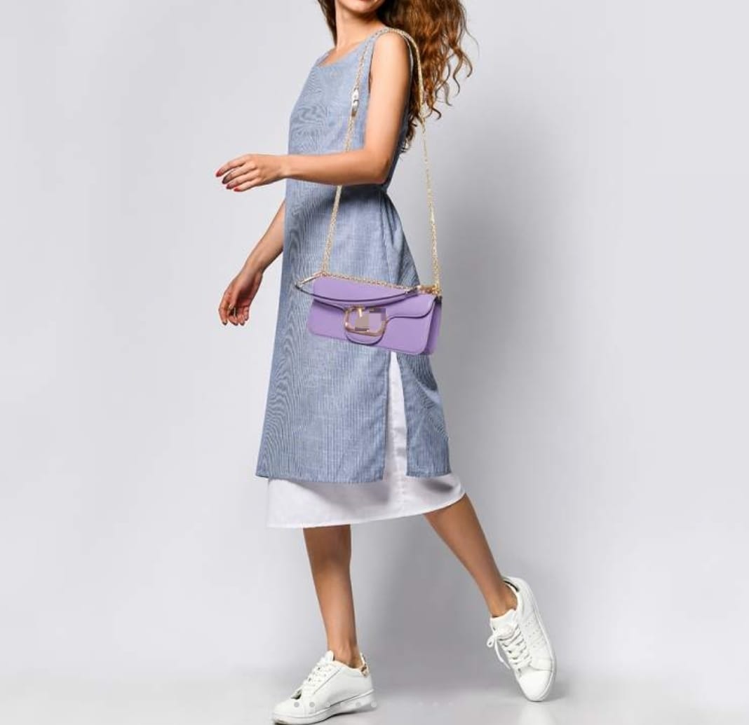 Luxury Purple Leather Loco Flap Shoulder Bag V2121 Luxury Purple Leather Loco Flap Shoulder Bag V2121