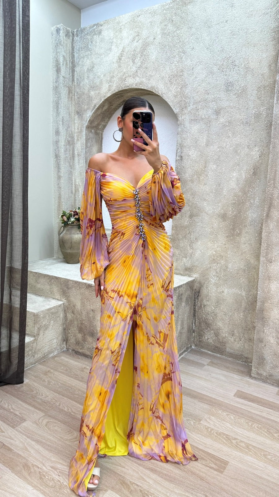 Yellow Balloon Sleeve Brooch Detail Pleated Design Dress 132563 Yellow Balloon Sleeve Brooch Detail Pleated Design Dress 132563