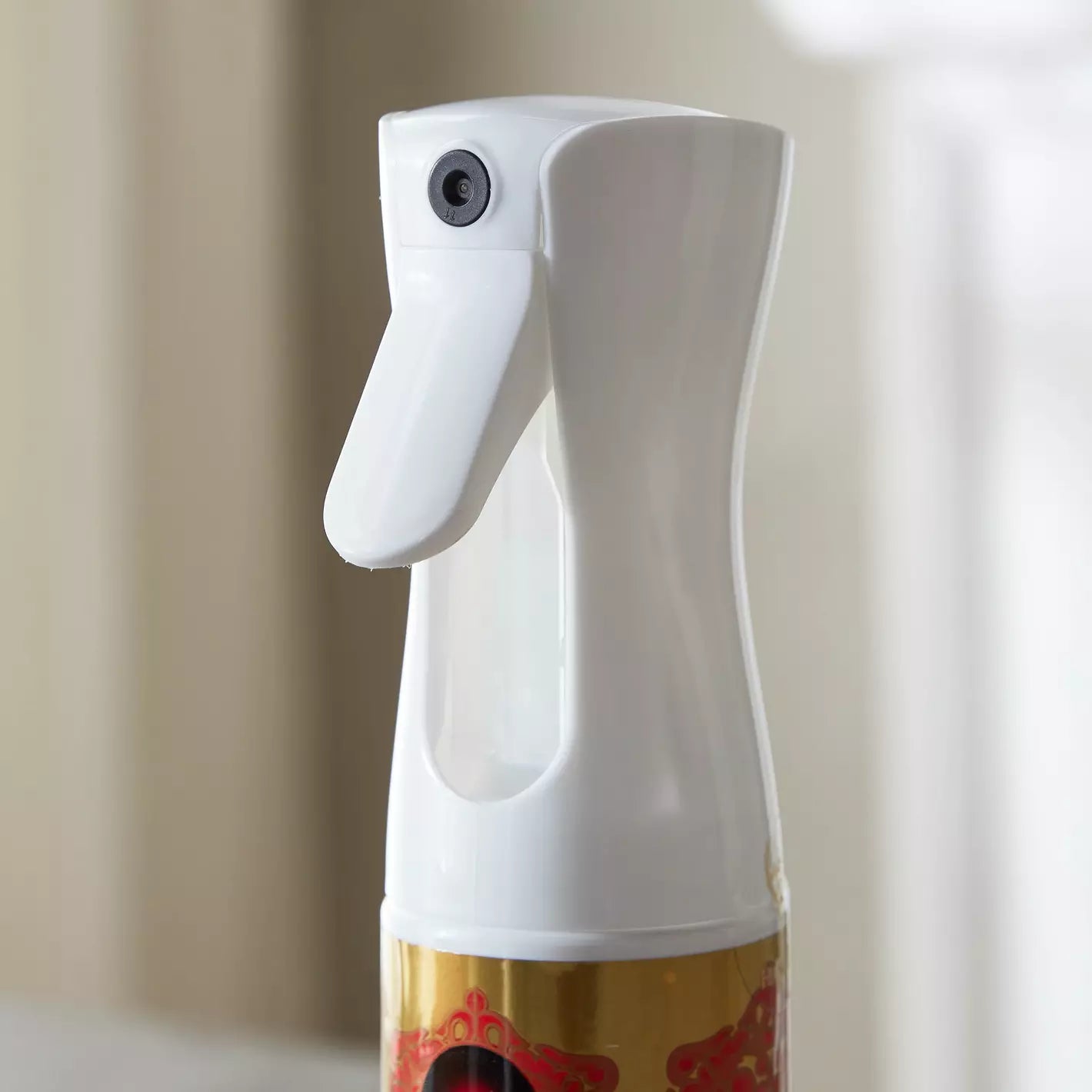 Hamidi Marjan Air and Fabric Freshner 320ml Hamidi Marjan Air and Fabric Freshner 320ml