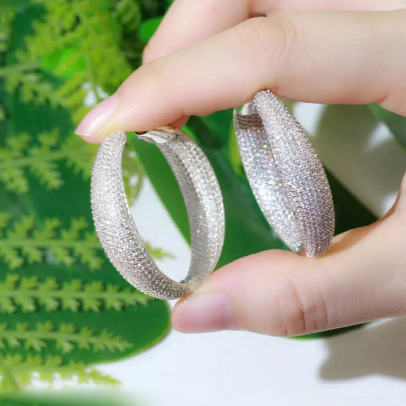 Luxury White Gold Wide Hoop Earrings ER6595 Luxury White Gold Wide Hoop Earrings ER6595