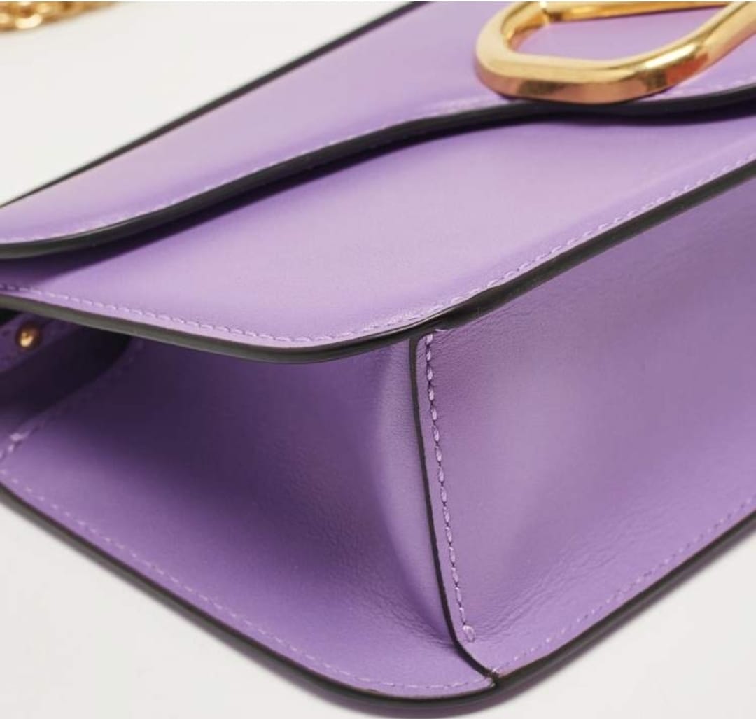 Luxury Purple Leather Loco Flap Shoulder Bag V2121 Luxury Purple Leather Loco Flap Shoulder Bag V2121