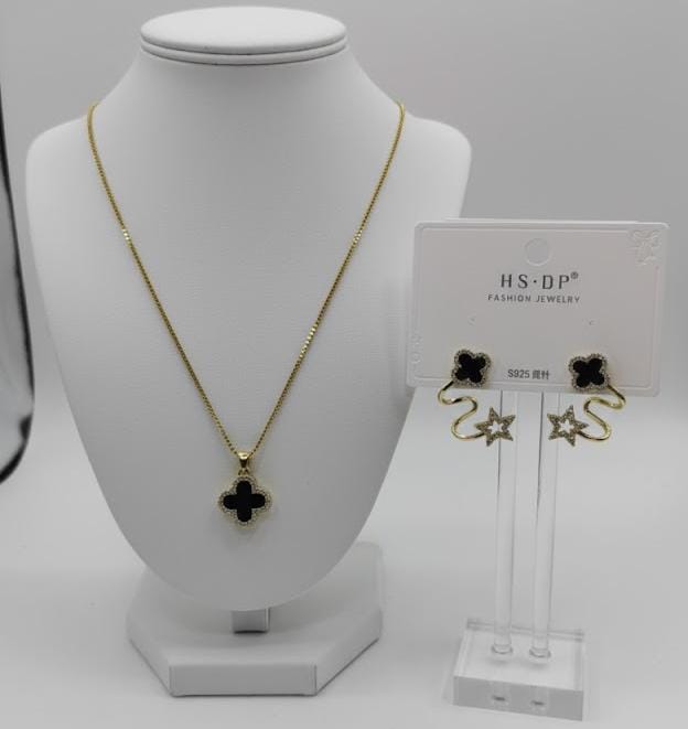 Four Leaf Crystal Clover Necklace Earring Set B-8474 - TUZZUT Qatar Online Shopping
