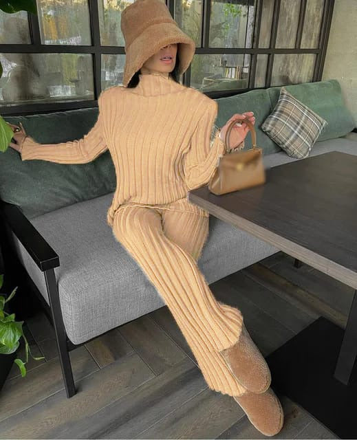 Streetwear Women Sweater Suit S X6732260 Streetwear Women Sweater Suit S X6732260