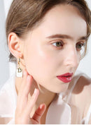 Hoop D Earrings HE10