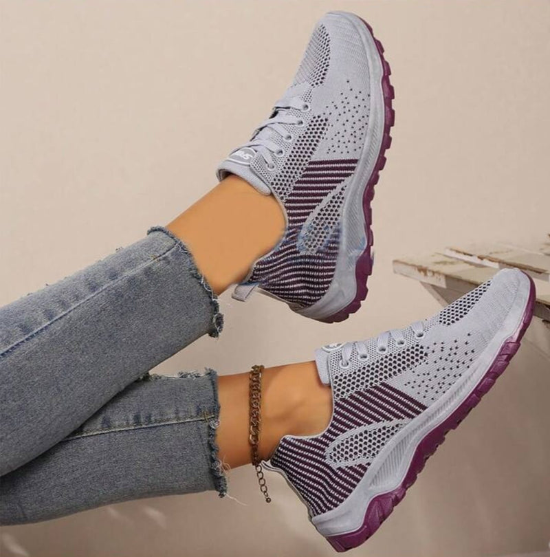 Non-Slip Breathable Sports Shoes 9415 - TUZZUT Qatar Online Shopping