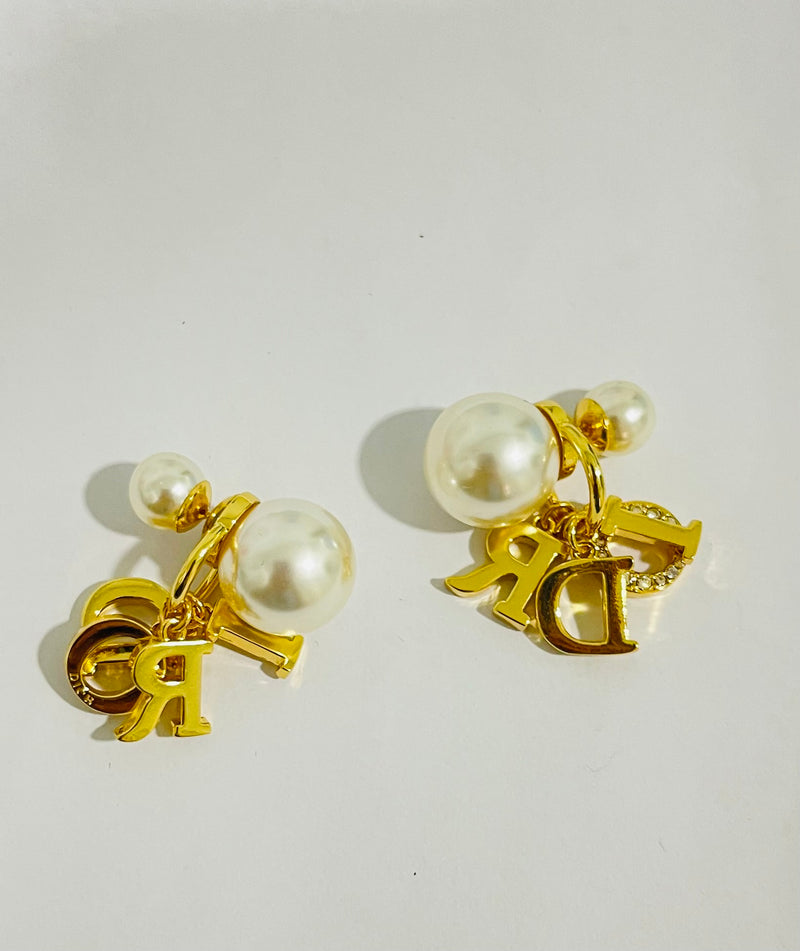 Alphabet Earrings Women's Luxury Gold Color Pearl Stud Earrings S1047192 - TUZZUT Qatar Online Shopping