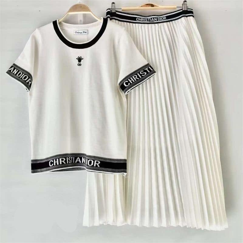 Tshirt with White Sport Skirt Women 90371 Tshirt with White Sport Skirt Women 90371