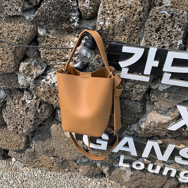PU Leather Shoulder Bag, Commuter Crossbody Bag, Versatile Bucket Bag S590021 PU Leather Shoulder Bag, Commuter Crossbody Bag, Versatile Bucket Bag S590021