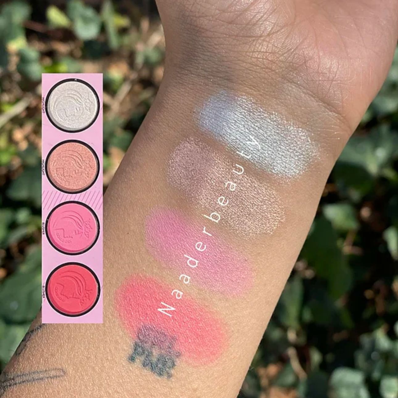 IGOODCO 28-Color Stronate Dream Eyeshadow&Face Palette IGOODCO 28-Color Stronate Dream Eyeshadow&Face Palette