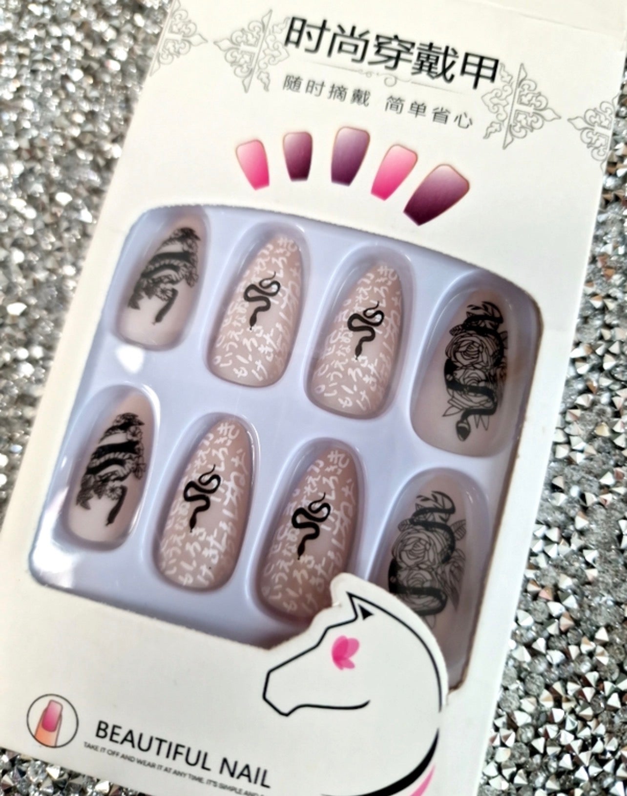 24pcs Natural Delicate & Comfortable Removable Fake Nails 526325 24pcs Natural Delicate & Comfortable Removable Fake Nails 526325