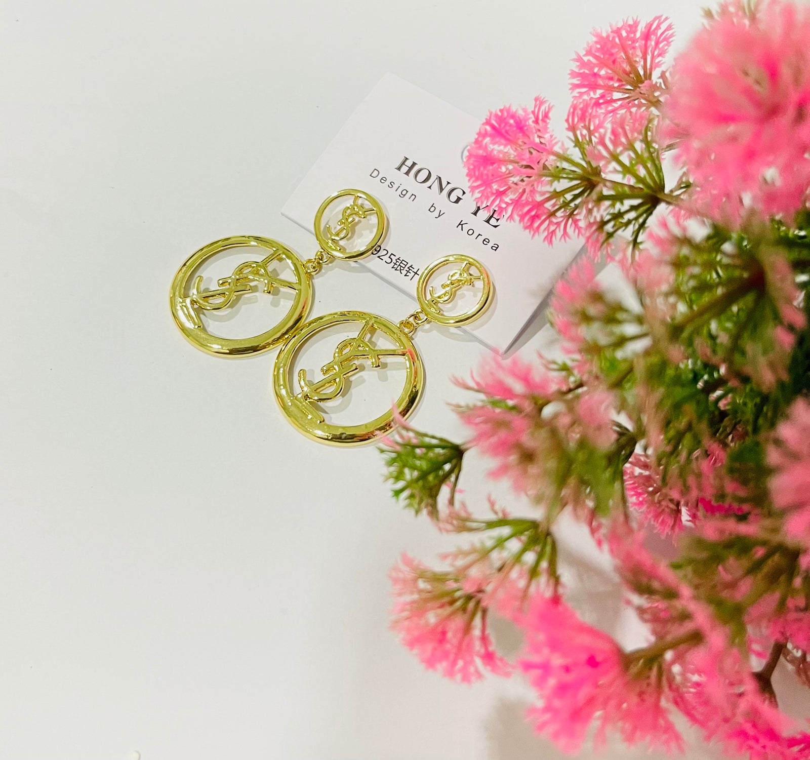 Simple Earrings High Sense Exquisite Ladies Fashion Jewelry Stud Earrings S4442498 Simple Earrings High Sense Exquisite Ladies Fashion Jewelry Stud Earrings S4442498