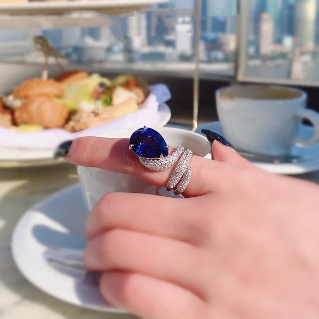 Women's Retro Elegant Dark Blue Drop-shaped Gemstone Irregular Winding Open Ring S4506422 Women's Retro Elegant Dark Blue Drop-shaped Gemstone Irregular Winding Open Ring S4506422