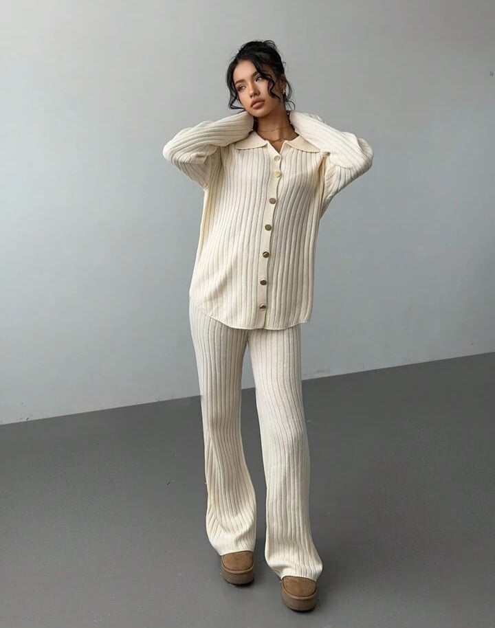 Women's Autumn/Winter Ribbed Cardigan Jacket with Metal Buttons and High Waist Knitted Pants with Turn-down Collar, Two-Piece S475569 Women's Autumn/Winter Ribbed Cardigan Jacket with Metal Buttons and High Waist Knitted Pants with Turn-down Collar, Two-Piece S475569