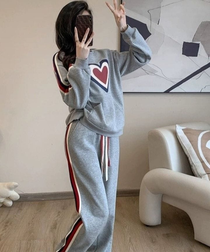 Gray demi-season suit knitted sweatshirt + wide palazzo pants gray trouser XYD S4874663 Gray demi-season suit knitted sweatshirt + wide palazzo pants gray trouser XYD S4874663