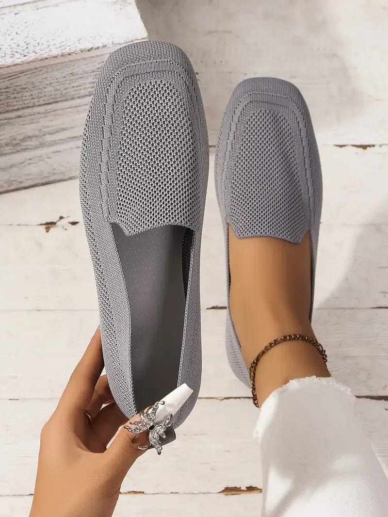 Women's Single Strap Flat Shoes, Breathable Square Head Large Size Wide Foot Shoes, Casual and Lightweight Walking Shoes B143748 Women's Single Strap Flat Shoes, Breathable Square Head Large Size Wide Foot Shoes, Casual and Lightweight Walking Shoes B143748