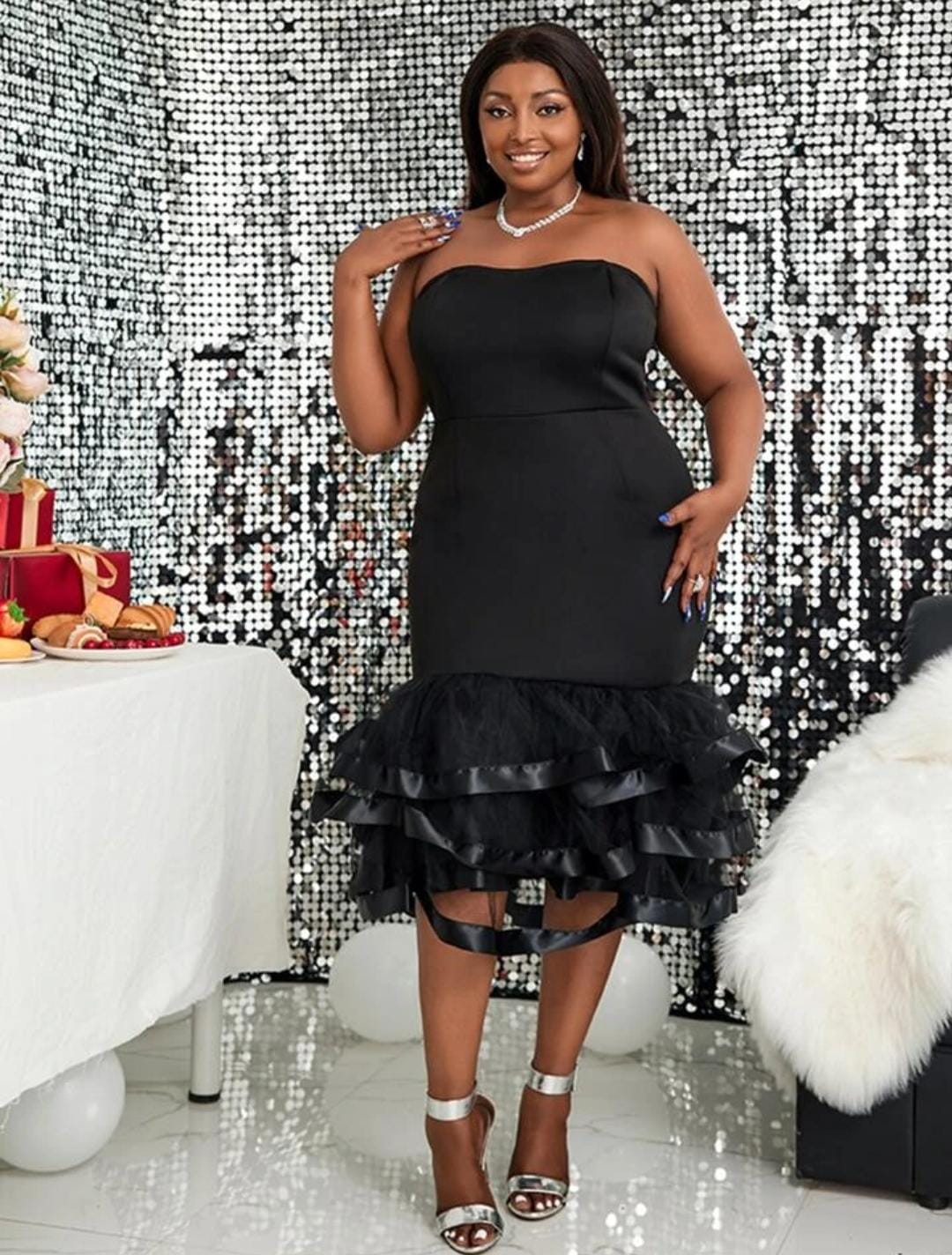 Plus Contrast Mesh Layered Hem Tube Dress L S2717539 Plus Contrast Mesh Layered Hem Tube Dress L S2717539