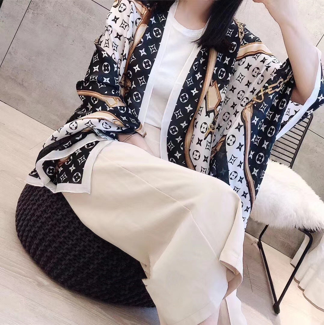 Silk Scarf Shawl Lock and Chain Print 485682 Silk Scarf Shawl Lock and Chain Print 485682