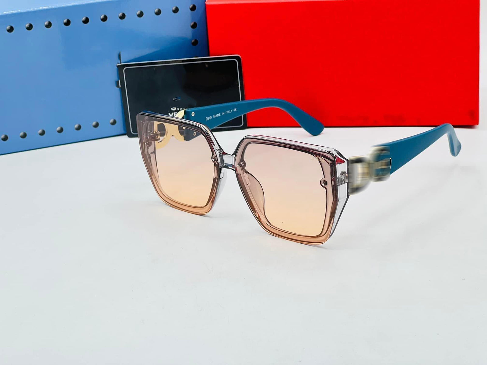 Fashionable Sunglasses For Unisex S4375135 Fashionable Sunglasses For Unisex S4375135