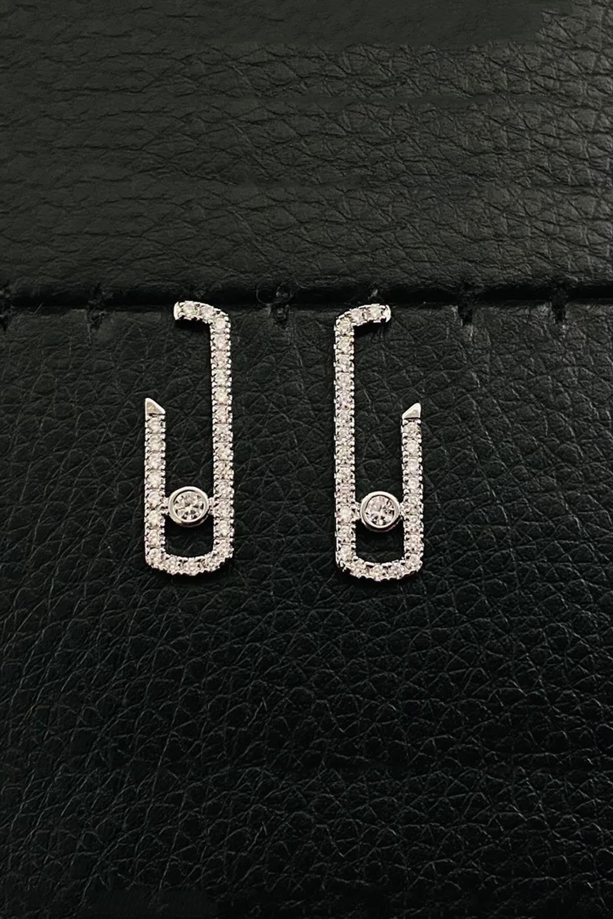 Zircon Solitaire Paperclip Nail Earring S4275483