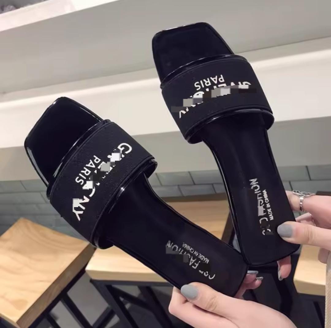 Ladies New Fashion Square Toe Designer Sandals 1567335 Ladies New Fashion Square Toe Designer Sandals 1567335