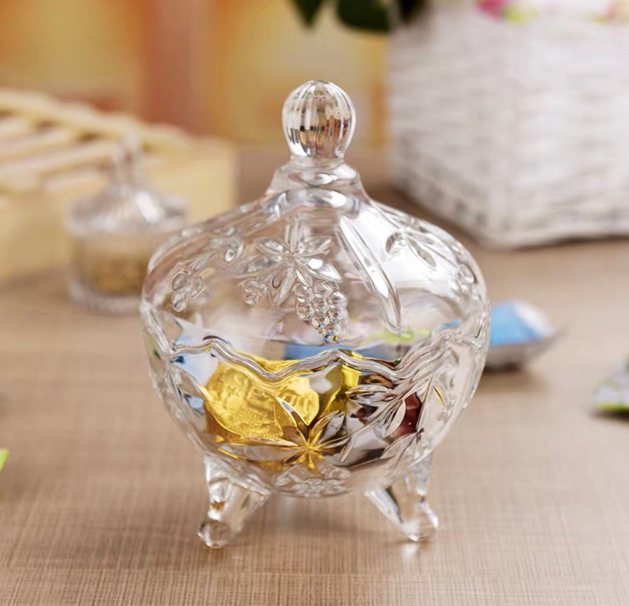 Crystal Cut Candy Bowl with Lid TG001-1 Crystal Cut Candy Bowl with Lid TG001-1