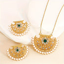 Fashion Gold Colour Necklace And Earrings Pearl Rhinestones X4217532 - TUZZUT Qatar Online Shopping