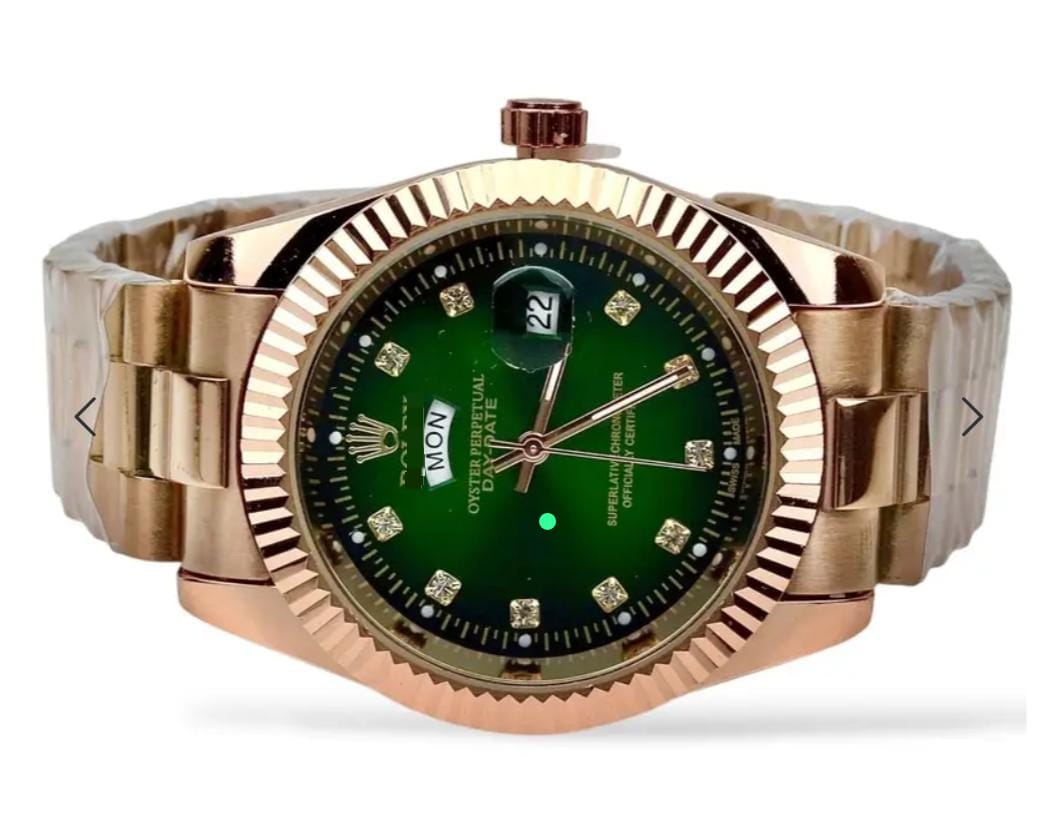 Luxury Day-Date Green Dial Gold Watch W0086 Luxury Day-Date Green Dial Gold Watch W0086