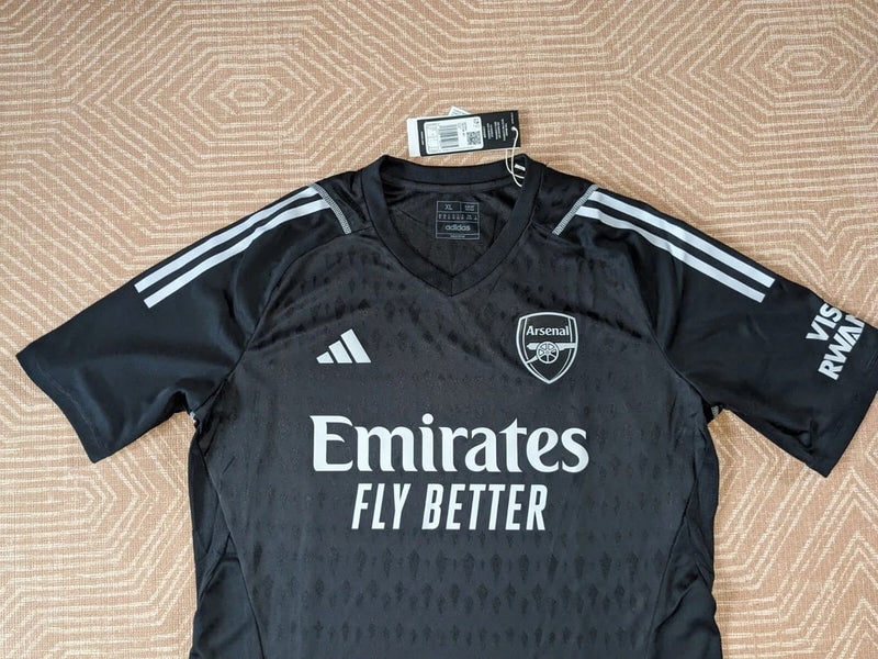 PLAYER ARSENAL 23/24 Black GOALKEEPER Shirt Jersey   030611 - TUZZUT Qatar Online Shopping
