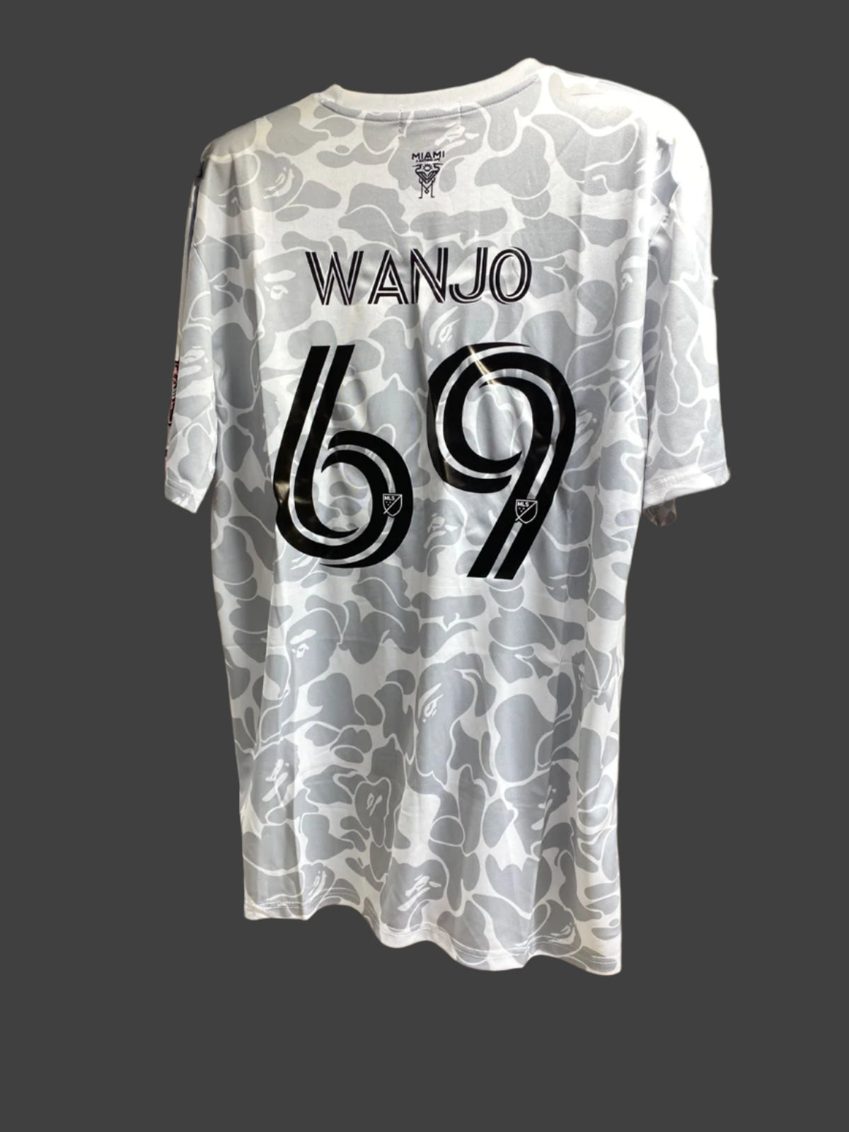 NEW A Bathing Ape BAPE x Inter Miami Camo Tee White CL3250 NEW A Bathing Ape BAPE x Inter Miami Camo Tee White CL3250