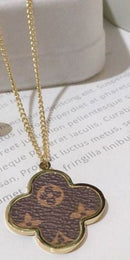 Brown Logo Set S 975321 - Tuzzut.com Qatar Online Shopping