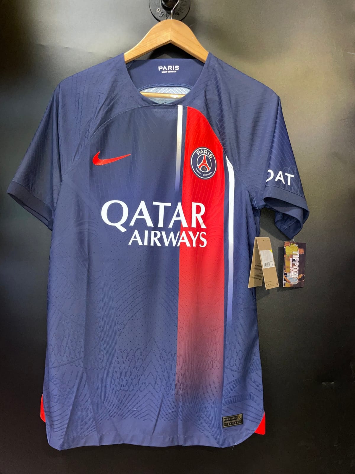 Paris Saint-Germain 23/24 Jersey DX2694 Paris Saint-Germain 23/24 Jersey DX2694
