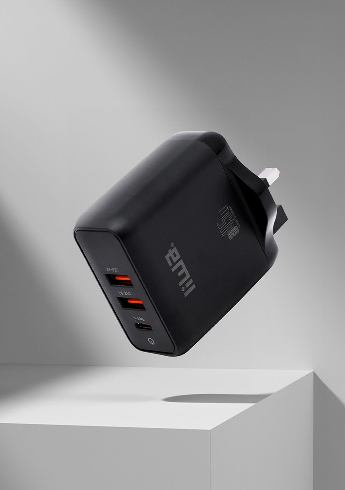 Liwa Quick Fast Charger 45W /2USB /Type C /LW-HC45 Liwa Quick Fast Charger 45W /2USB /Type C /LW-HC45