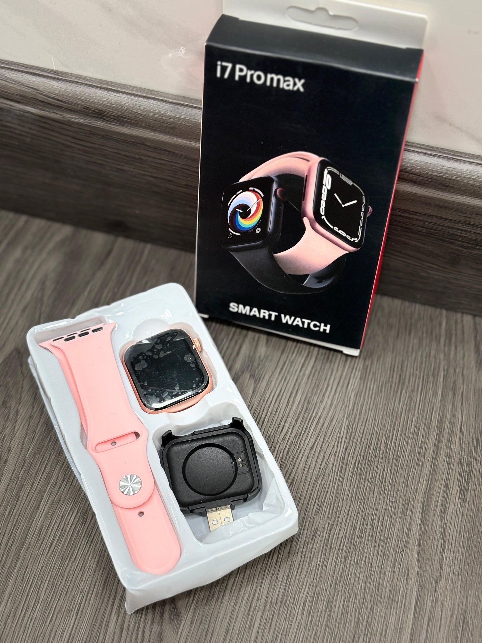 i7 Pro Max SmartWatch i7 Pro Max SmartWatch