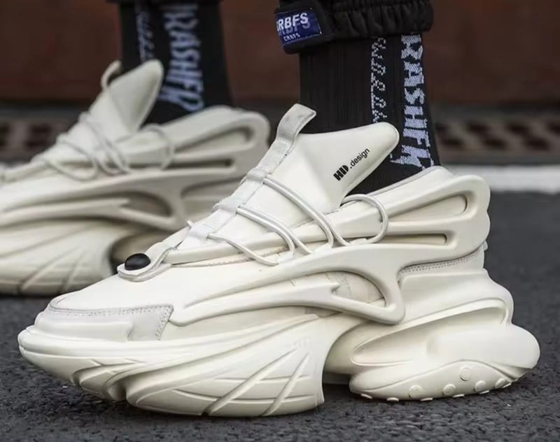 Thick Soled Spaceship Design Sports Shoes HD46 - TUZZUT Qatar Online Shopping