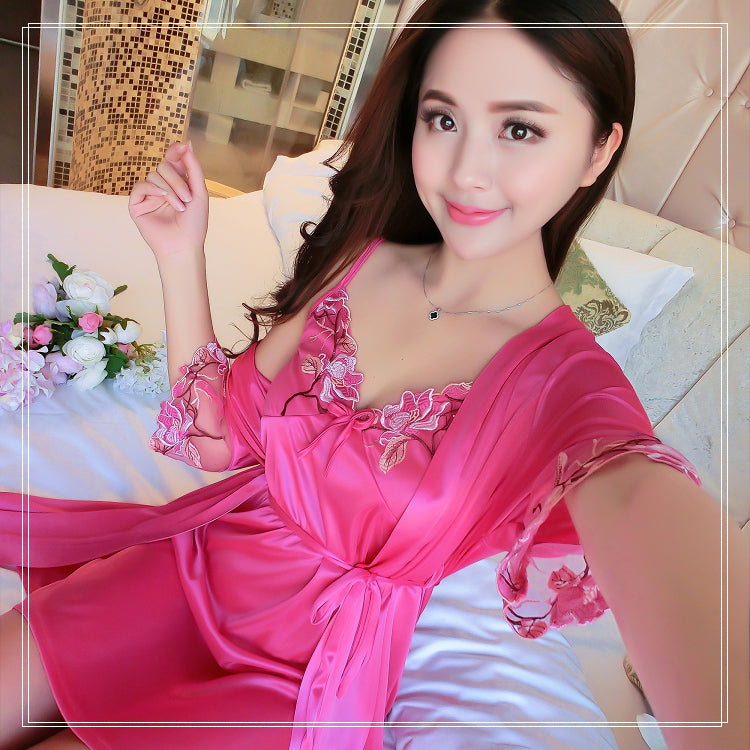 Sexy Women Pajamas Fashion Embroidery Sleepwear Female Sexy Elegant Women Pyjamas S4833647