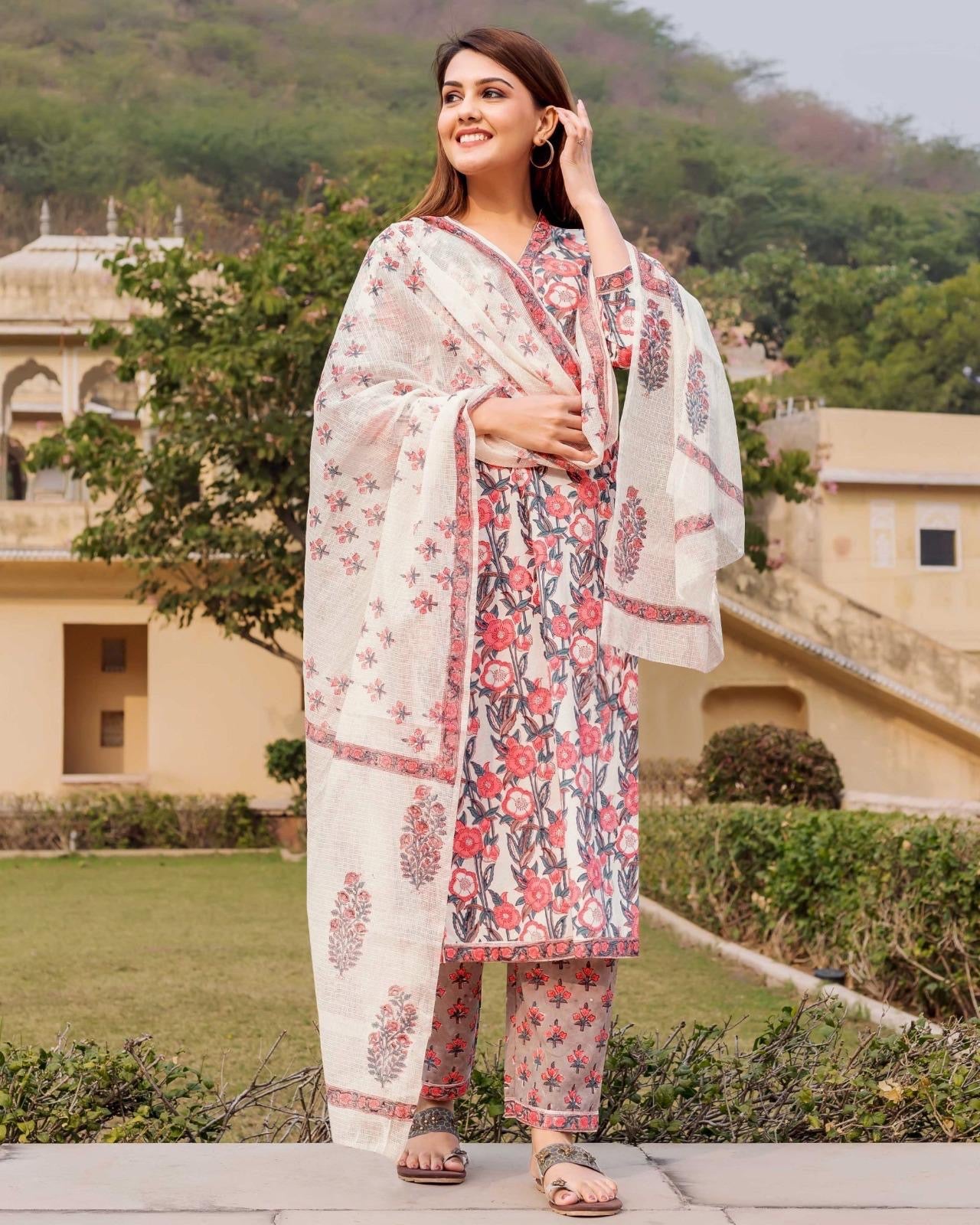 Women Cotton Mix Hand Block Printed Kurta Suit 3 Pcs Set - TPS528 Women Cotton Mix Hand Block Printed Kurta Suit 3 Pcs Set - TPS528
