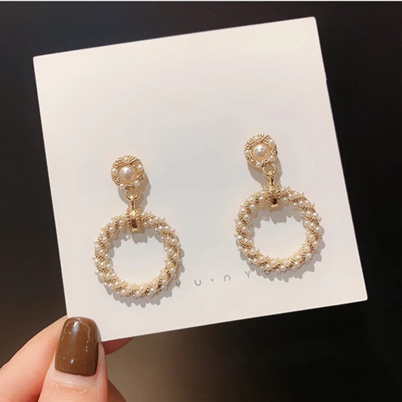 Circle Rhinestone Pearl Fashion Earrings S4629214 Circle Rhinestone Pearl Fashion Earrings S4629214