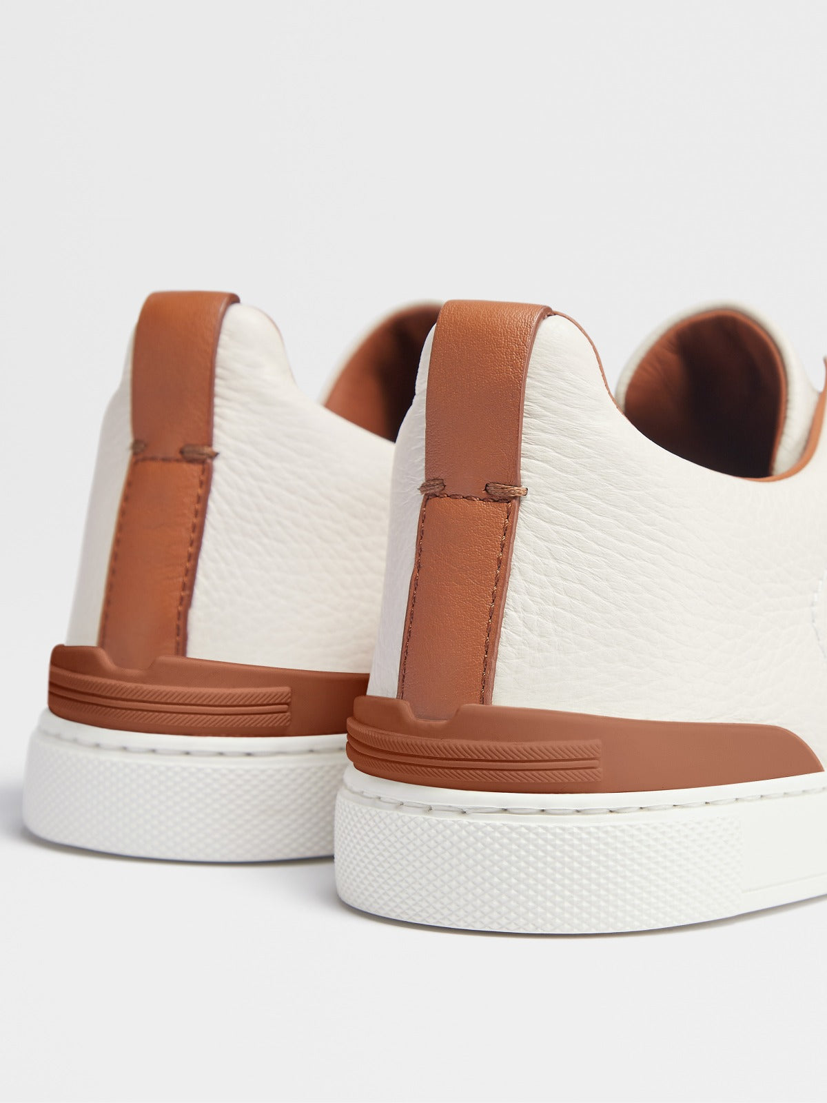 Off White Deerskin Triple Stitch Sneakers Z1000 Off White Deerskin Triple Stitch Sneakers Z1000